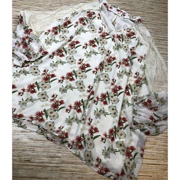 L-70 GLAMOROUS curve lace sleeve top IVORY FLORAL size 18 nwot - Picture 1 of 1